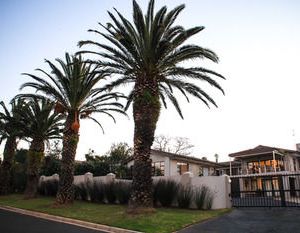 Four Palms Accommodation Durbanville South Africa