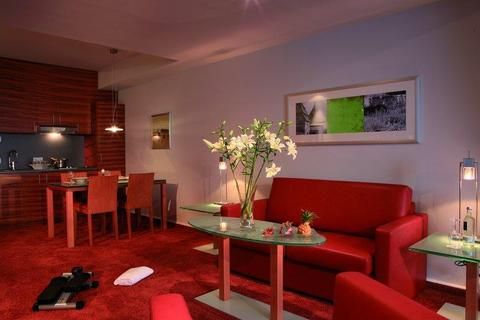 Hotel Photo 6
