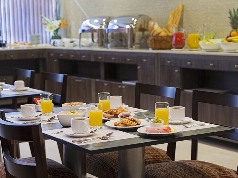 Hotel Photo 13