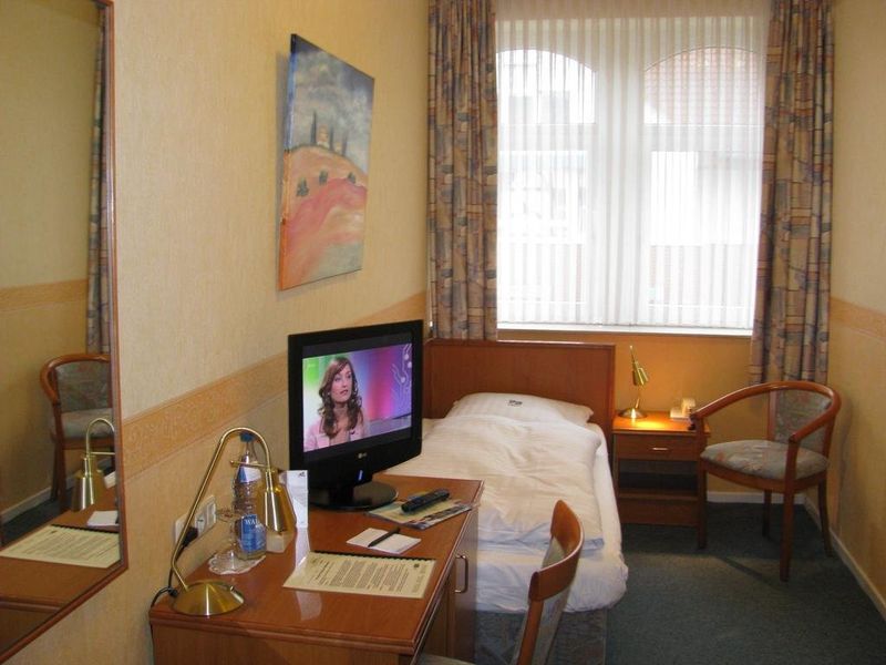 Hotel Photo 9