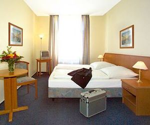 Hotel Lumen am Hauptbahnhof Hamburg Germany