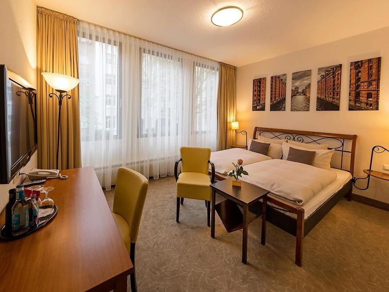 Hotel Photo 7