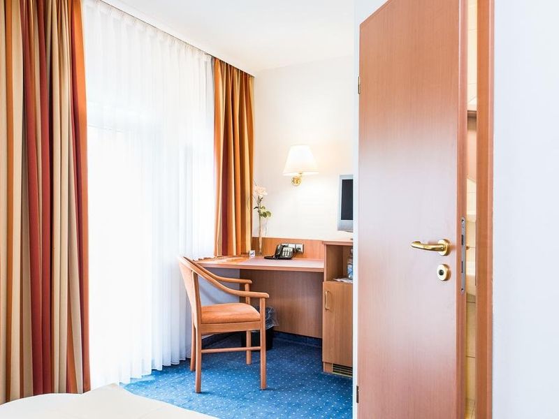 Hotel Photo 9