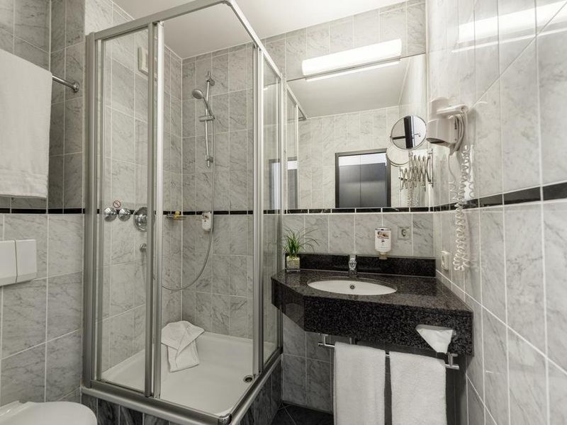 Hotel Photo 9