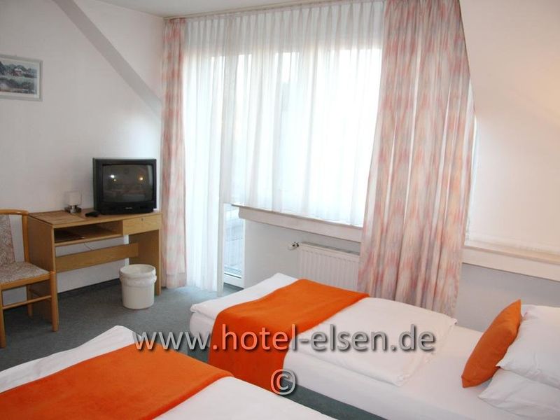 Hotel Photo 1