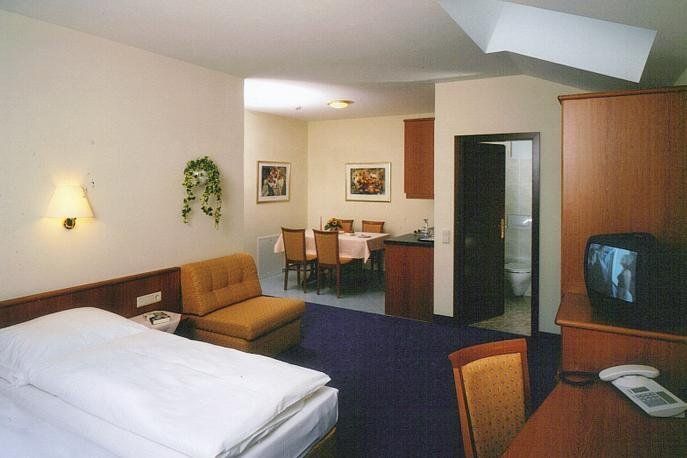 Hotel Photo 6