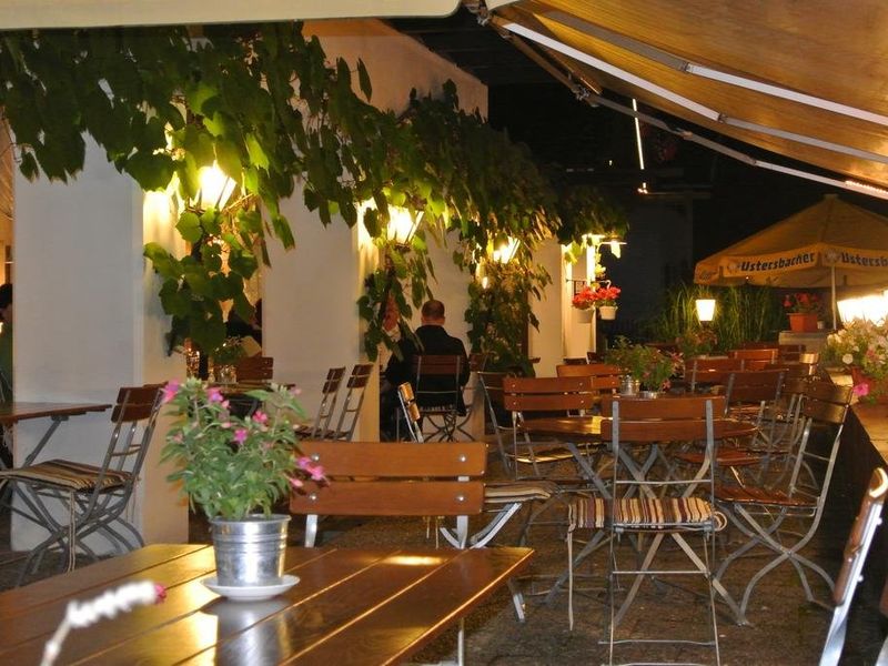 Hotel Photo 11