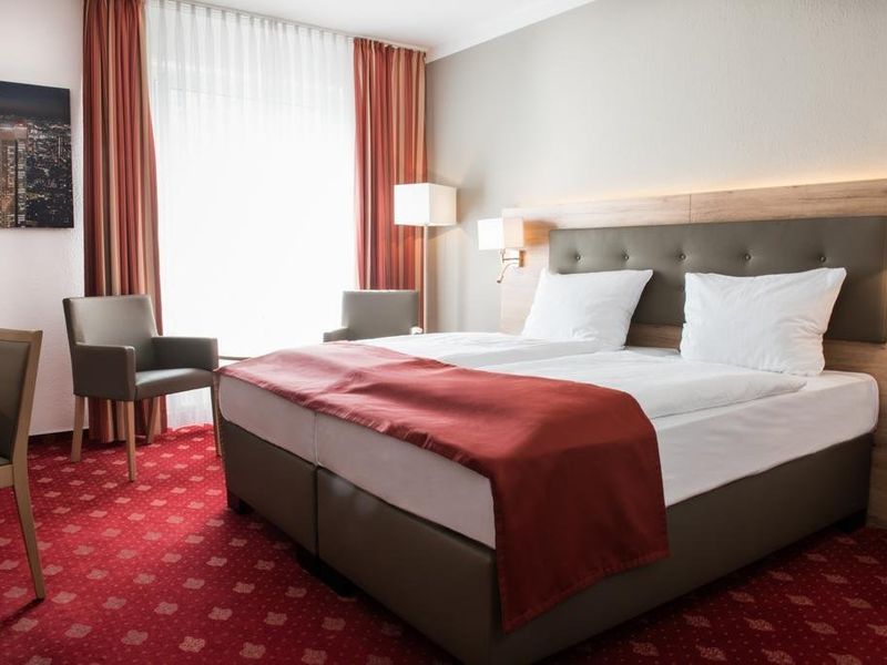 Hotel Photo 3