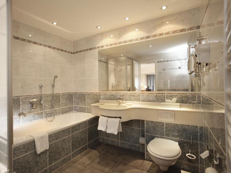 Hotel Photo 8