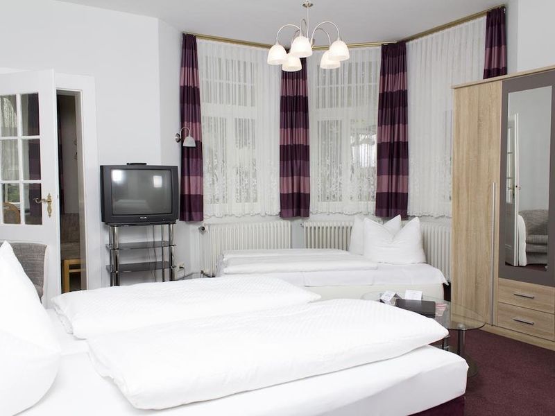 Hotel Photo 1