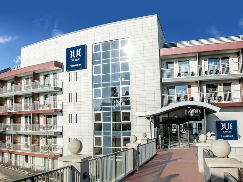 Hotel Photo 1