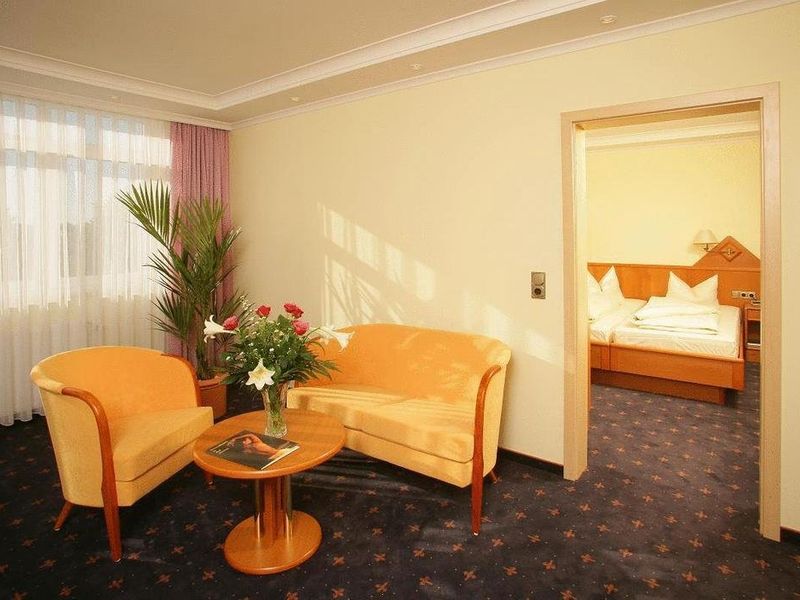 Hotel Photo 10