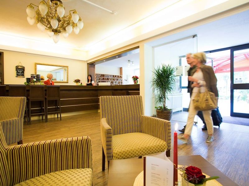 Hotel Photo 8