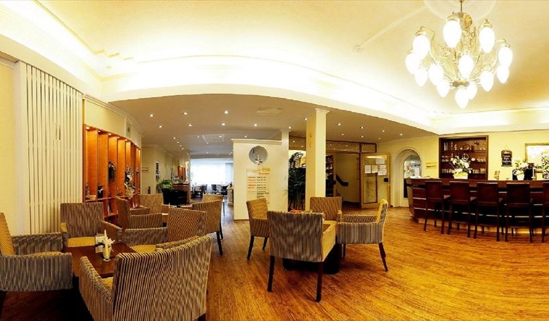 Hotel Photo 9
