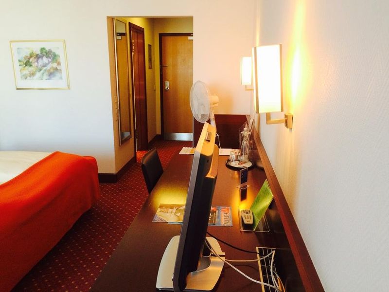 Hotel Photo 1