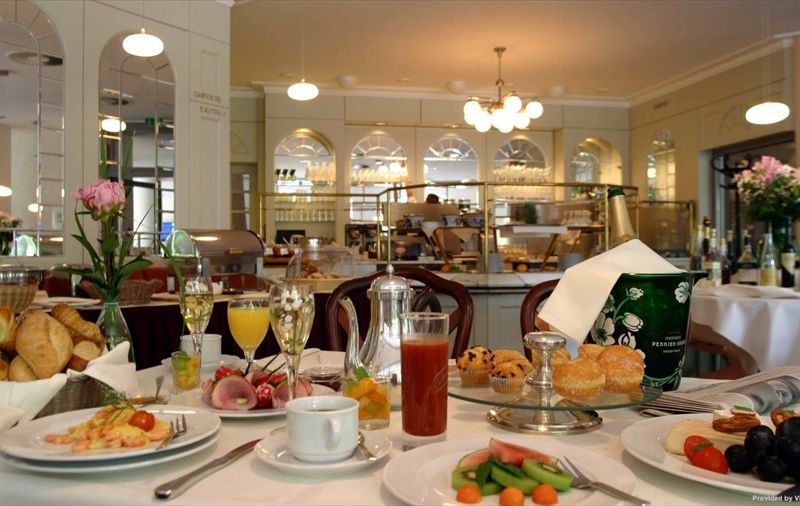 Hotel Photo 16