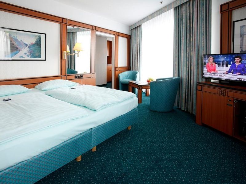 Hotel Photo 3