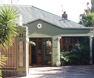 Akuwaiseni Guest House Melville South Africa