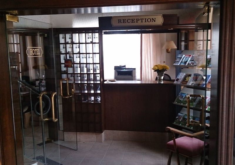 Hotel Photo 8