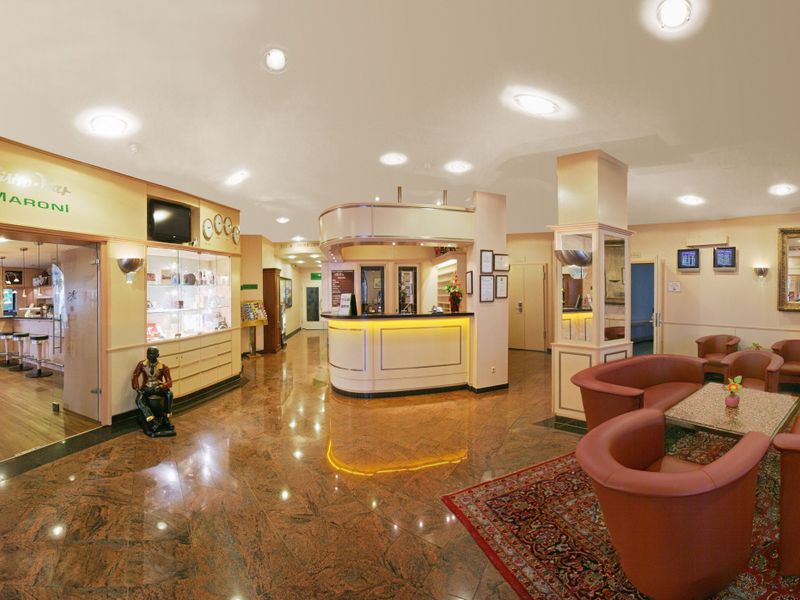 Hotel Photo 16
