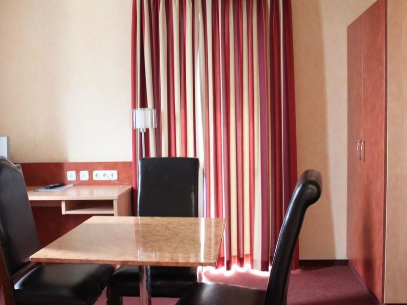 Hotel Photo 4
