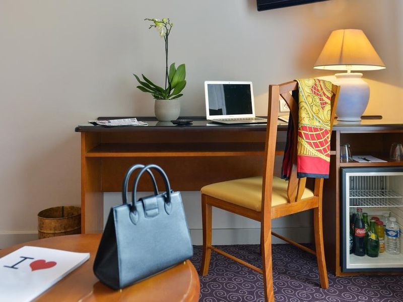 Hotel Photo 5