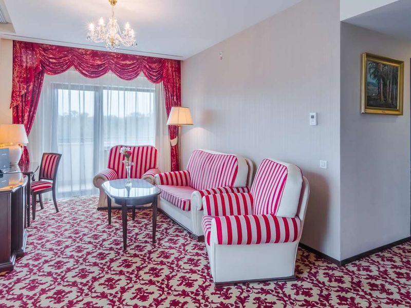 Hotel Photo 6