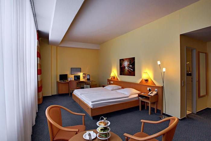 Hotel Photo 1