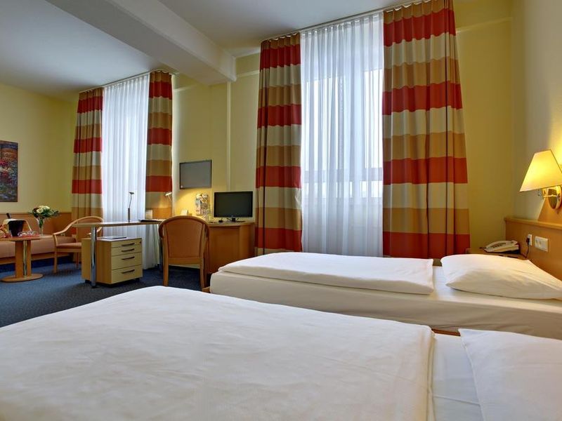 Hotel Photo 2