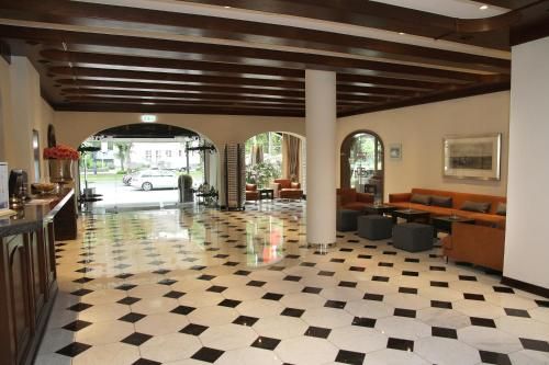 Hotel Photo 6