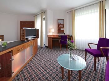 Hotel Photo 6