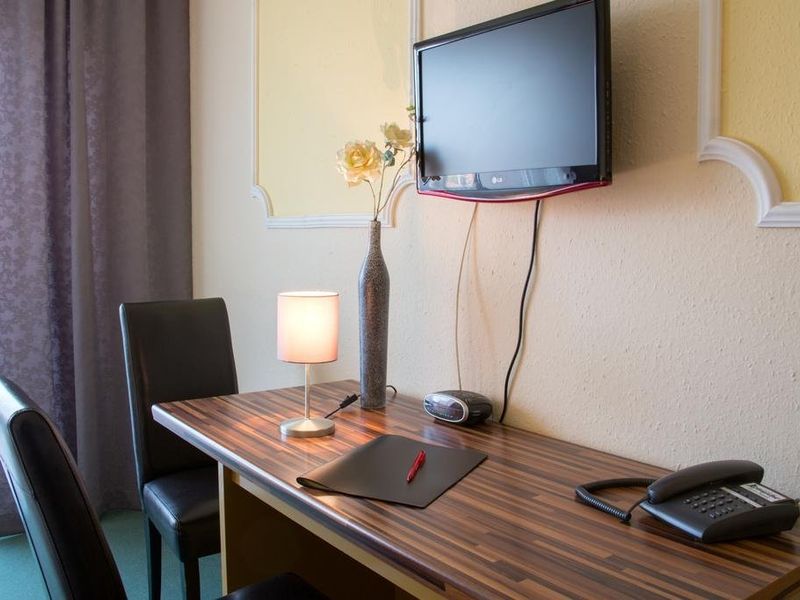 Hotel Photo 9