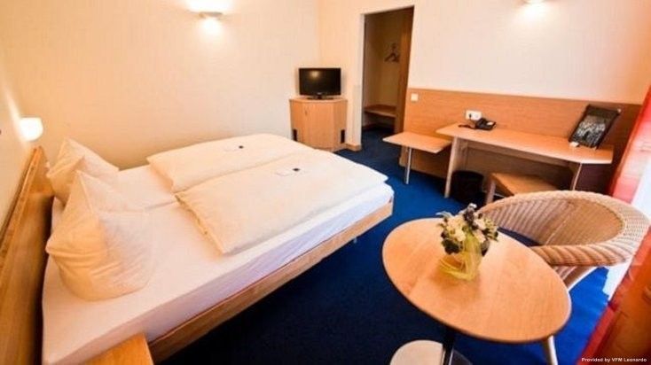 Hotel Photo 1
