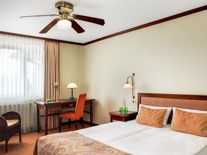 Hotel Photo 1