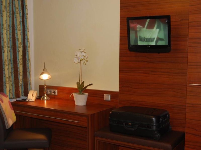 Hotel Photo 7