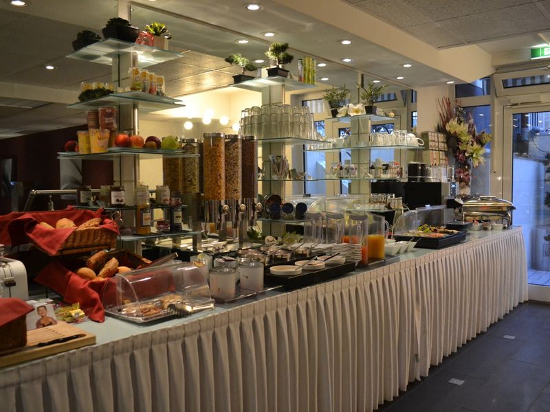 Hotel Photo 15