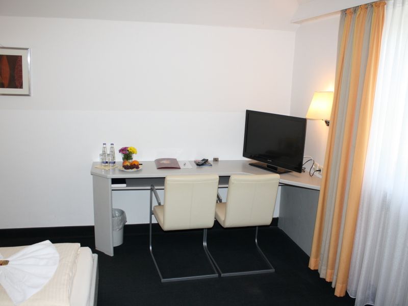 Hotel Photo 5