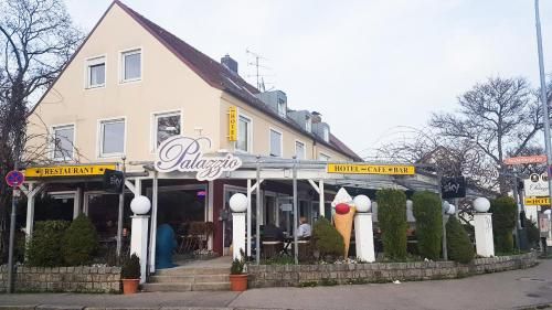 Hotel Photo 21