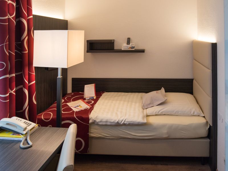 Hotel Photo 1