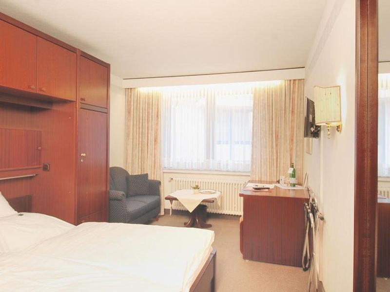 Hotel Photo 7