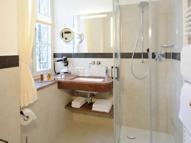 Hotel Photo 9