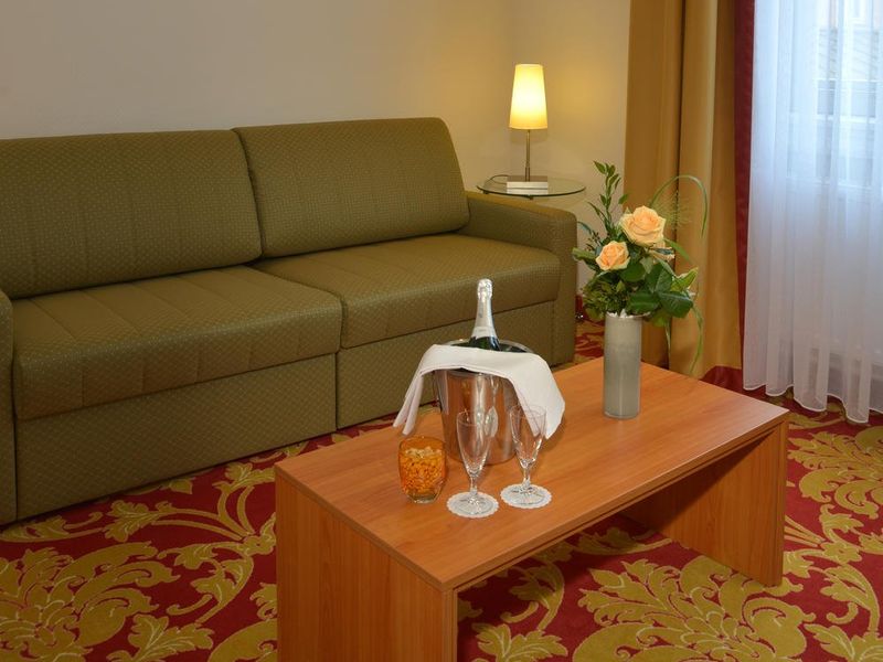 Hotel Photo 8