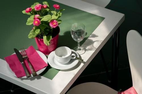 Hotel Photo 7