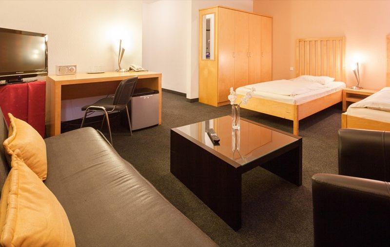 Hotel Photo 1