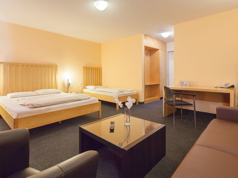 Hotel Photo 6