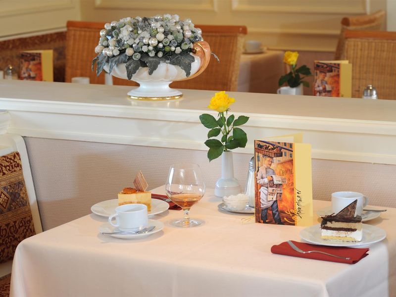 Hotel Photo 12