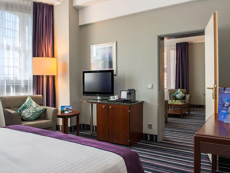Hotel Photo 6