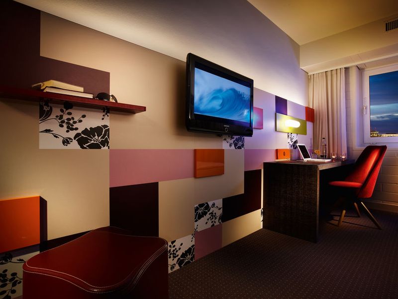 Hotel Photo 6
