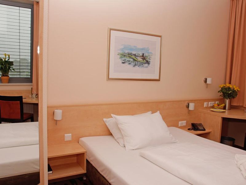 Hotel Photo 5