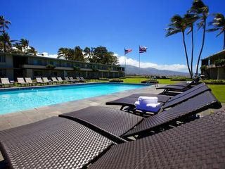 Фото отеля Maui Seaside Hotel - Refreshed, Newly Renovated